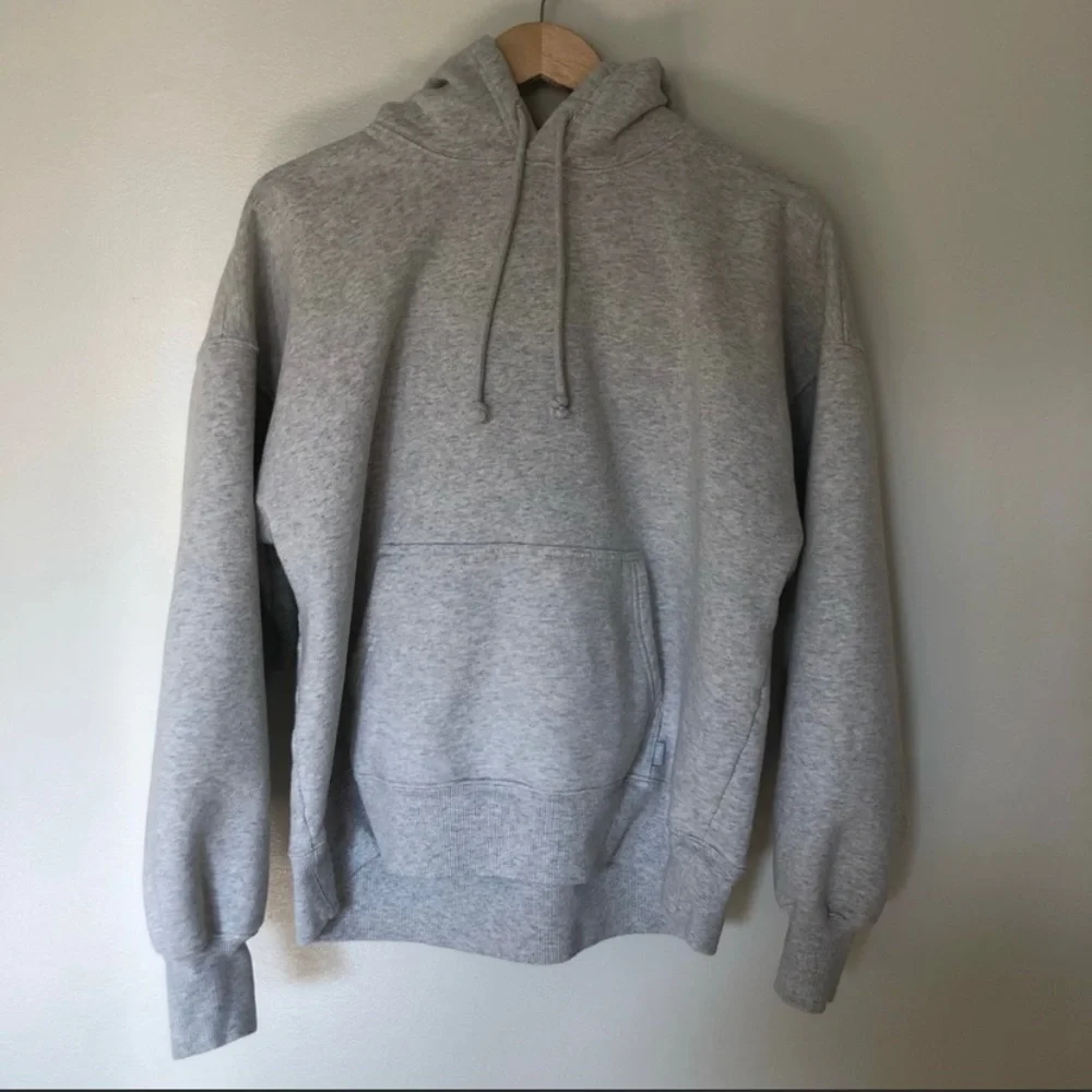 Aritzia Cozy Fleece Boyfriend Hoodie - Picture 3 of 6